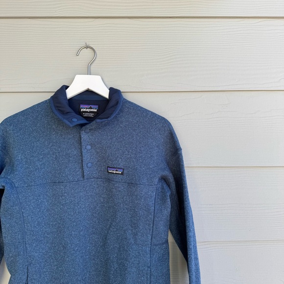 Patagonia• Fleece Pullover - Picture 2 of 4